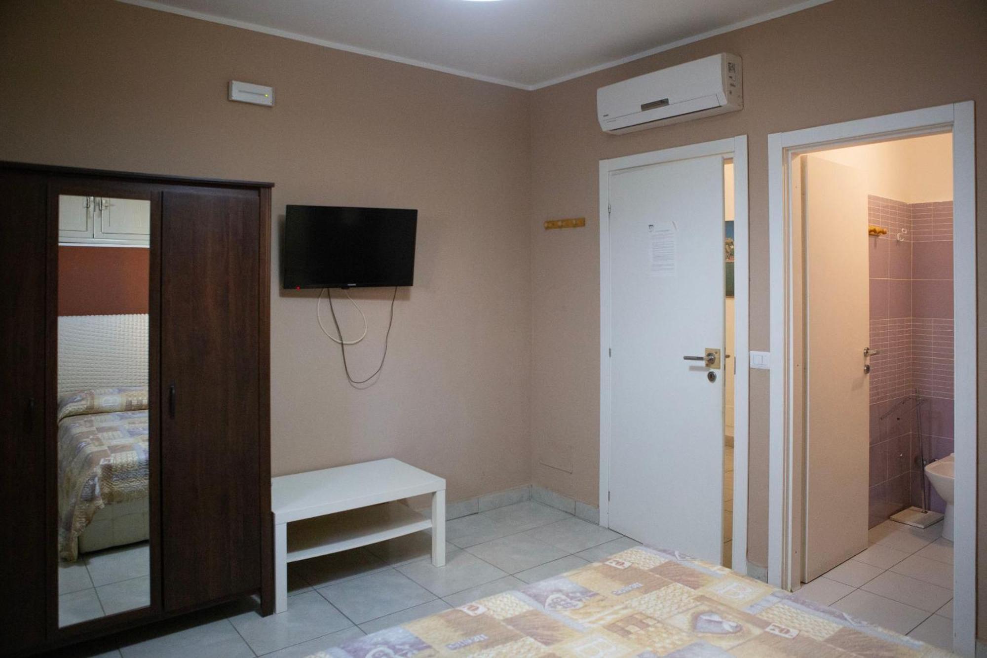 La Casa Di Eolo Bed & Breakfast วิลลาซานโจวานนี ภายนอก รูปภาพ